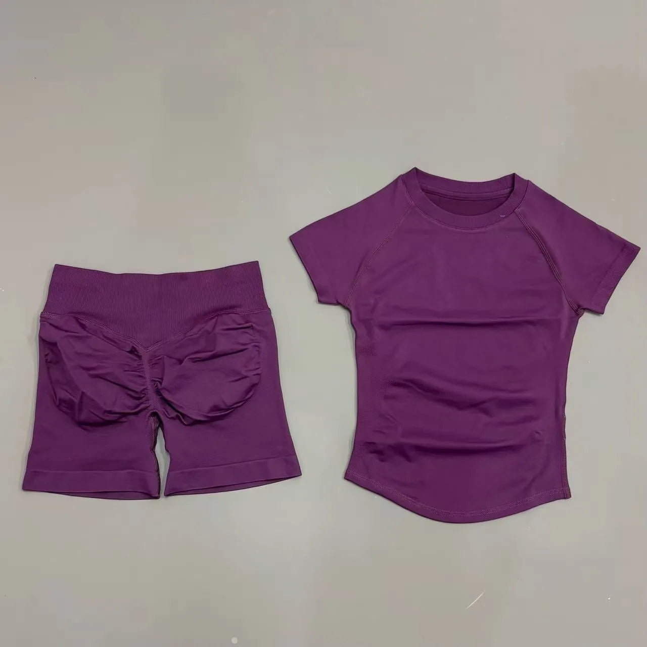 2 Pieces Short Sleeve Top and Seamless Scrunch Shorts Gym set 