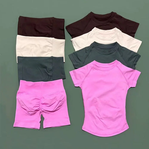 2 Pieces Short Sleeve Top and Seamless Scrunch Shorts Gym set 