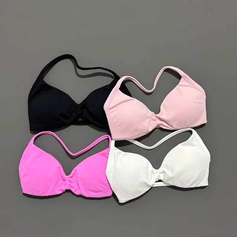 STRAPPY SEAMLESS YOGA BRA